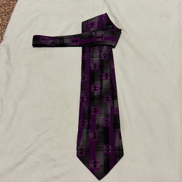Manzoni purple/greys 100% silk necktie - Picture 1 of 5